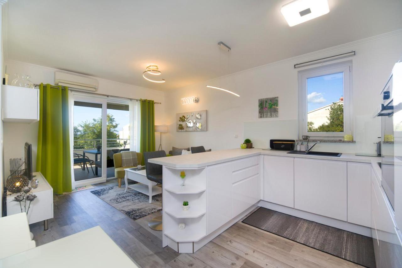 Apartment Marica Póla Kültér fotó