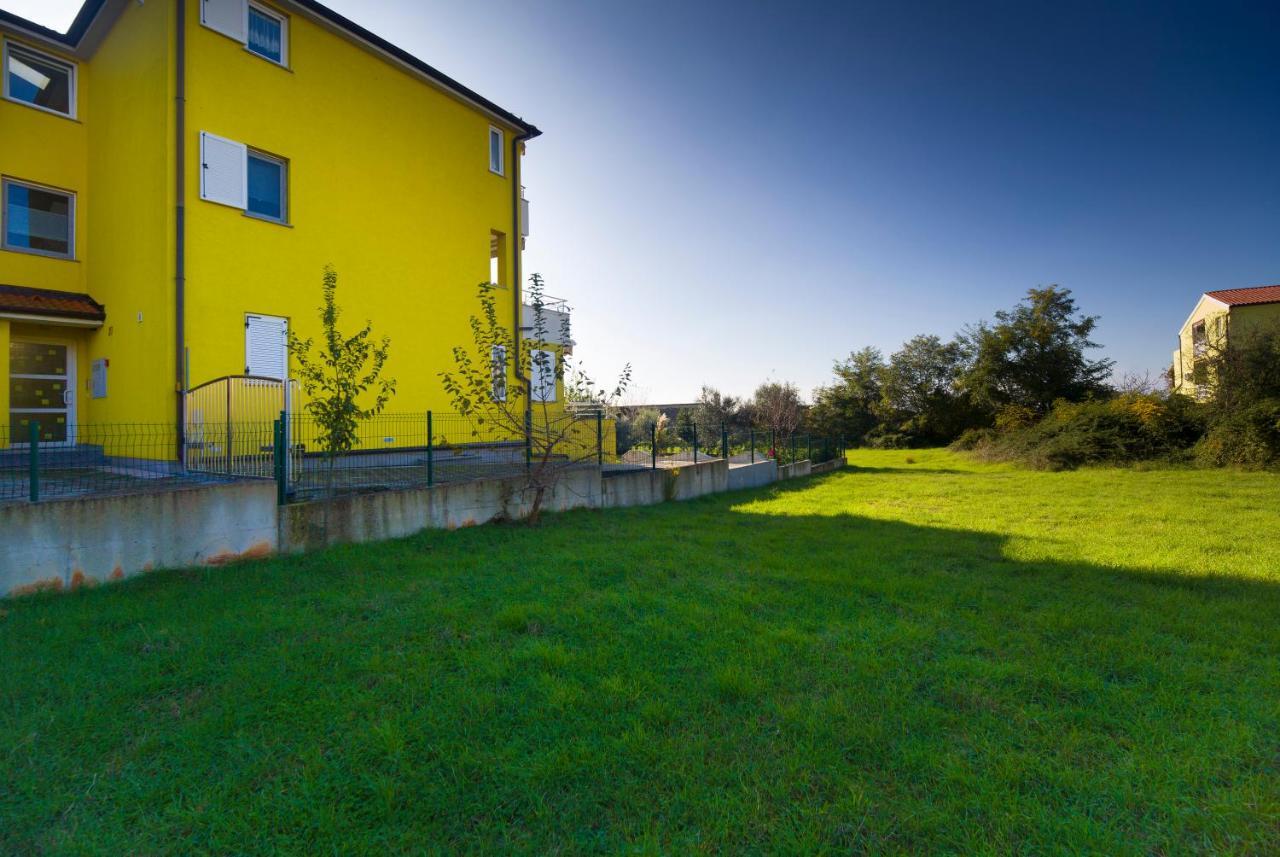 Apartment Marica Póla Kültér fotó